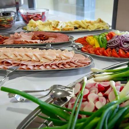 キャンパス 3* デブレツェン